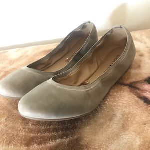 SOLD-Lucky Brand- Ballet Flats